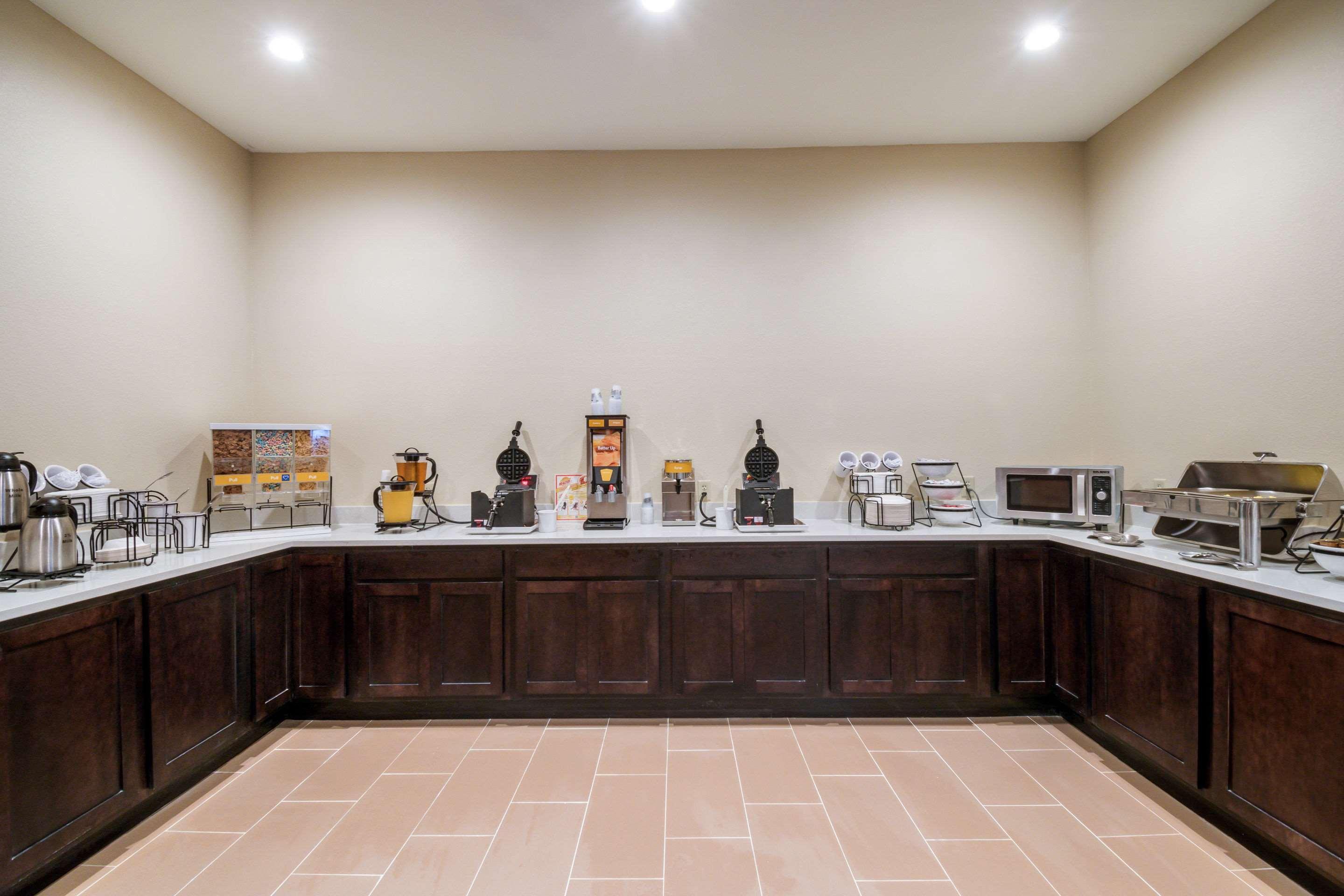 Comfort Inn & Suites Harrisburg - Hershey West Bagian luar foto